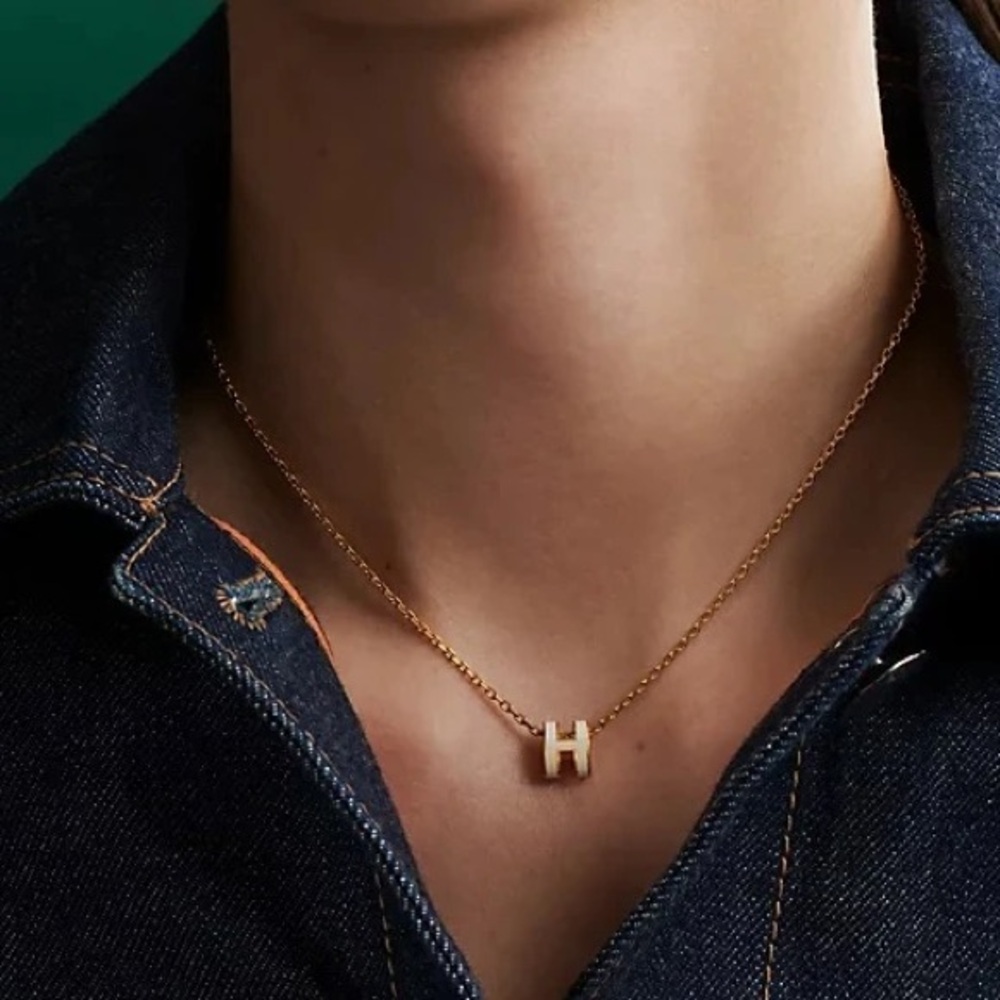 HERMES MINI POP H white pendant rose gold